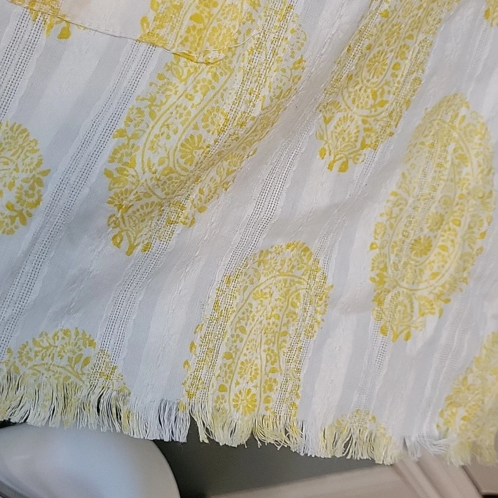 Vince Camuto Tasseled Wrap - Picture 6 of 7
